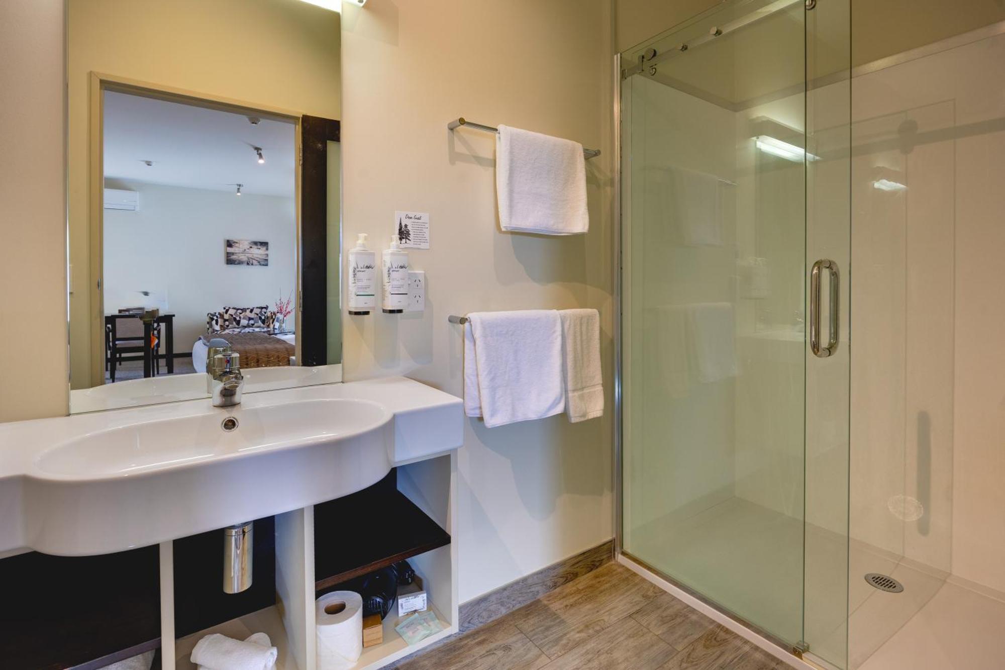 Ava Lodge Lower Hutt Ngoại thất bức ảnh